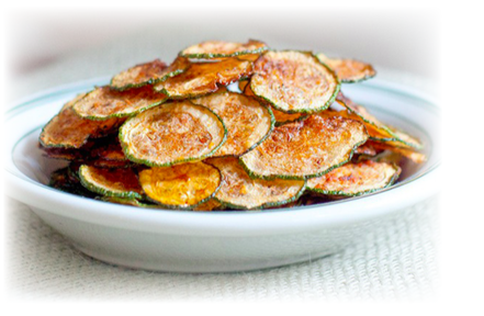 A bowl of some crispy zucchini chips