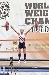 Sue Gunther Amidst a heavy Snatch Lift (26 kilos)
